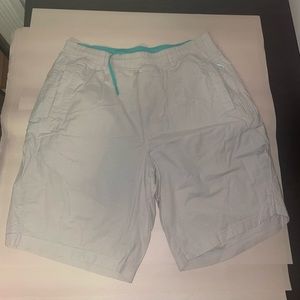 Khaki Birddogs shorts size L